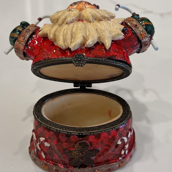 Rustic Woodland Santa w/Candy Canes Hinged Trinket Box - Picture 3 of 6